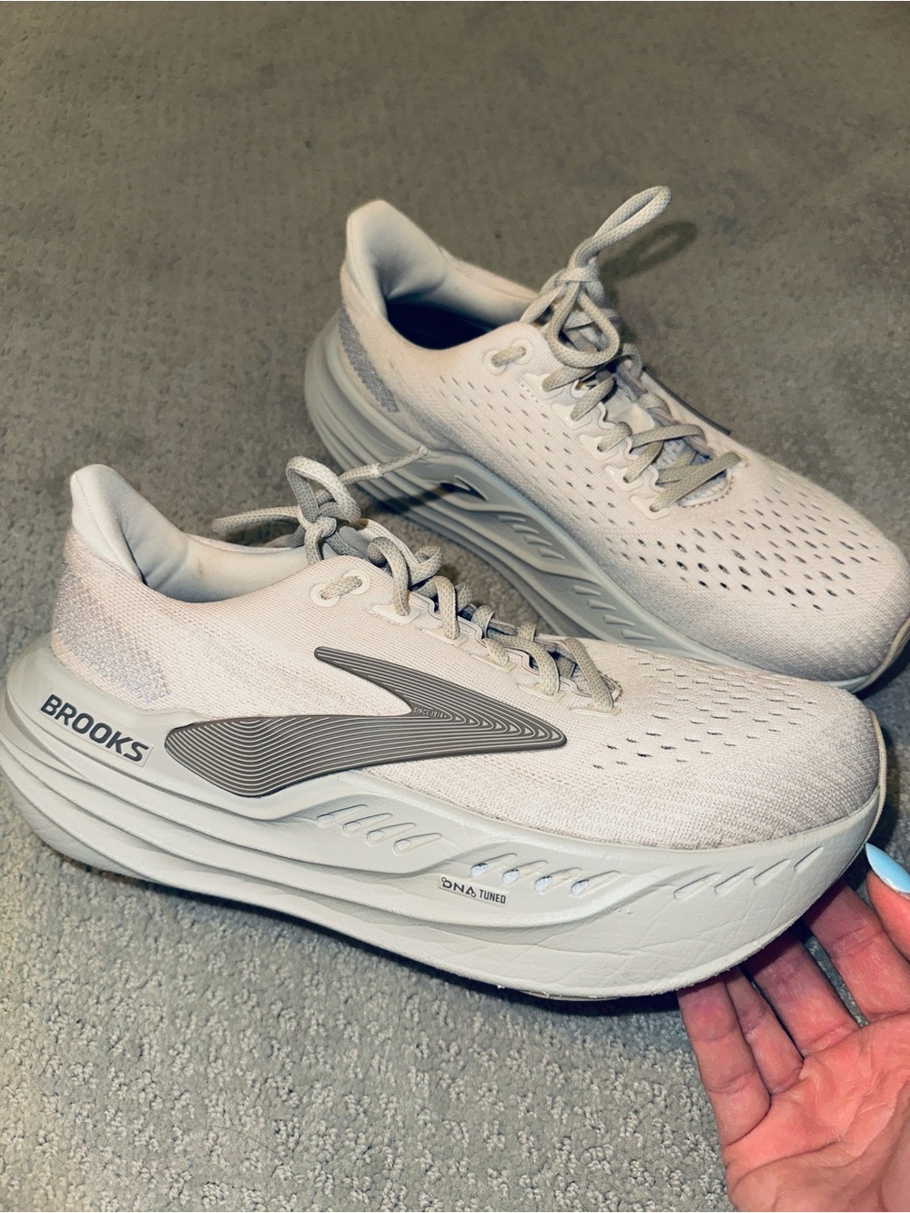 Hardly wore! Brooks Women's Glycerin Max Running Shoes - Light Beige